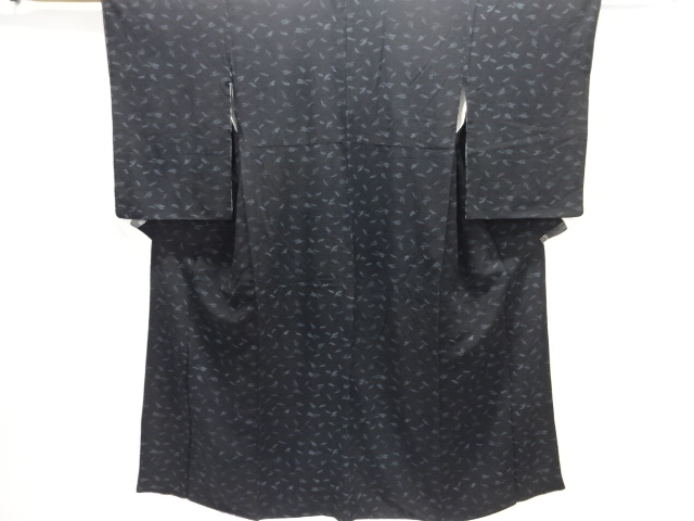 JAPANESE KIMONO / ANTIQUE KIMONO / SILK / CHIRIMEN / WOVEN LEAVES